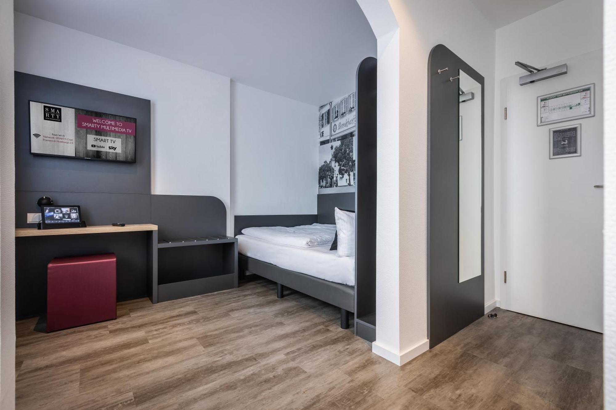 Smarty Hotel Euler Homburg, Saar - Kontaktloser Self Check-In Хомбург Номер фото